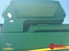 2016  John Deere  S680  Combine