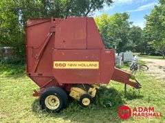 New Holland  660  Round Baler