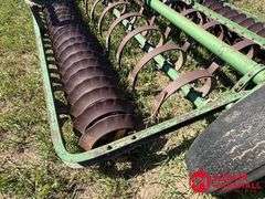 John Deere  Roller Packer