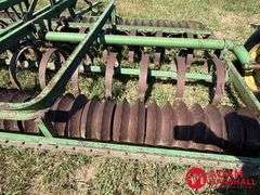 John Deere  Roller Packer