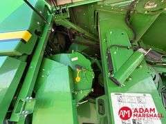 2017 John Deere S680 Combine