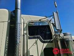 2022  Kenworth  W900  Semi Truck