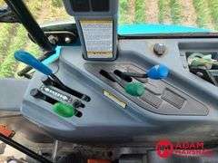 LS  XR4046  MFWD Utility Tractor w/Loader