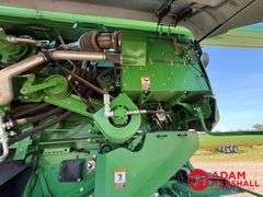 2017 John Deere S680 Combine