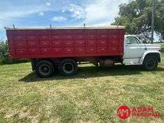 1973  Chevrolet  C65  Grain Truck - Gasoline