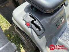 Craftsman  LT2000  Riding Lawn Mower - 42IN