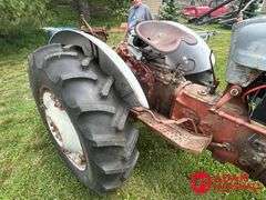 1956  Ford  960  Tractor - Gasoline