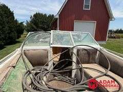 1976  Mark Twain Marin  V-Hull Boat w/Trailer - 16FT