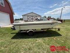 1976  Mark Twain Marin  V-Hull Boat w/Trailer - 16FT