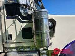 2022  Kenworth  W900  Semi Truck