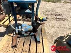 1 1/2 Inch Cast Banjo Pump