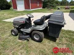Craftsman  LT2000  Riding Lawn Mower - 42IN