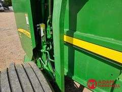 2013  John Deere  569  Round Baler