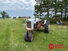 1956  Ford  960  Tractor - Gasoline