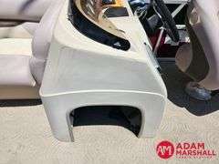 2014  Sun Tracker  Party Barge 20DLX  Pontoon - 20FT