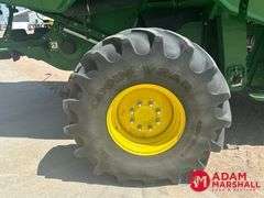 2016  John Deere  S680  Combine