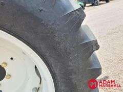 LS  XR4046  MFWD Utility Tractor w/Loader