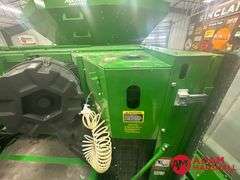 2016  John Deere  S680  Combine