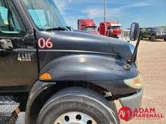 2006  International  4400  Boom Bucket Truck