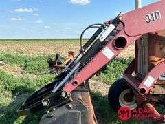 1964  Farmall  706  Tractor w/ Loader & Blade - Diesel
