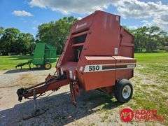 Hesston  550  Baler