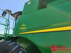 2016  John Deere   S660  Combine - 4WD