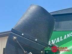 2014  Brent  1396  Grain Cart