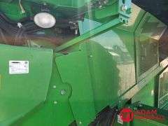 2016  John Deere   S660  Combine - 4WD