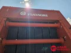 Hesston  550  Baler