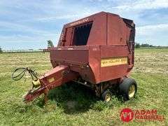 New Holland  660  Round Baler