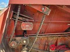 Hesston  550  Baler