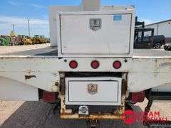 2006  International  4400  Boom Bucket Truck