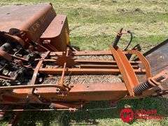 New Holland  268  Square Baler