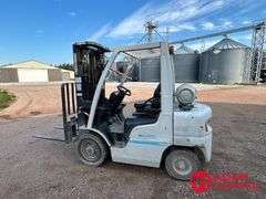 2021  UNI Carriers 50  MU1F2A25LV  Forklift - Propane