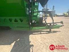 2014  Brent  1396  Grain Cart