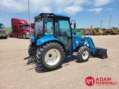 LS  XR4046  MFWD Utility Tractor w/Loader