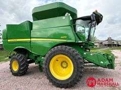 2014  John Deere  S670  Combine
