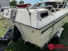 1976  Mark Twain Marin  V-Hull Boat w/Trailer - 16FT