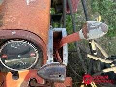1964  Farmall  706  Tractor w/ Loader & Blade - Diesel