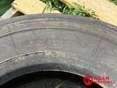 (1) NEW Bridgestone Tires -  265/70R19.5