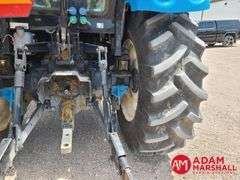 LS  XR4046  MFWD Utility Tractor w/Loader
