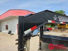 2019  Titan  Flatbed  Trailer - 32FT