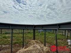 Behlen   MFG  Haysmart Bale Feeder