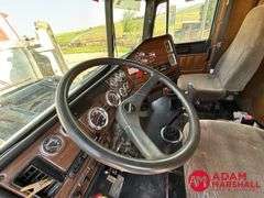 1996  Freightliner  FLD 120  Semi Truck