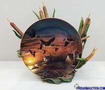 DU Special Edition 2002-03 Duck & Terry Redlin "Sundown" Plate W/Cattail Stand