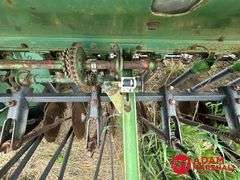 John Deere  8300  Grain Drill - 13FT