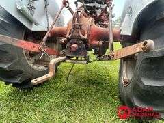 1956  Ford  960  Tractor - Gasoline