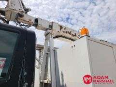 2006  International  4400  Boom Bucket Truck