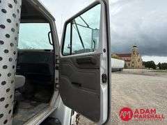 1999  International  4900  Liquid Tender Truck