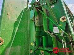 2013  John Deere  569  Round Baler